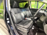 運転席シート廻りは使用感も少なく、良好な状態となっています。丁寧に使われていたことがよくわかりますね。