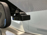 いくら安全運転をしていても、事故に巻き込まれることもあります。万が一の時に証拠として使えるドライブレコーダーがついてます♪
