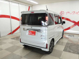 全国販売納車承ります。北は北海道から南は沖縄まで、ご自宅までお車をお届け致します。遠方にお住まいの方もお気軽にお問い合わせください。