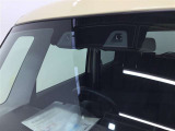 衝突軽減ブレーキを搭載しています。