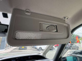 スマートルームミラーで定員乗車時や大きな荷物があっても後方視界が確保できます。