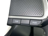 高速の合流や追い越しなどに使えるPWRボタン!