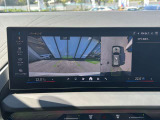 サービスにはドイツ本国と同様に教育と訓練を受け、BMWを知り尽くした「マイスターメカニック」が数多く在籍しております。納車前点検整備で、お客様に安心と安全をお届けいたします。