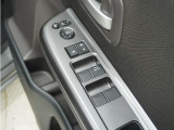 ◆パワーウィンドウスイッチ◆運転席から全席の窓の開閉操作を行うことが出来いつでも換気ができます!