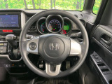 【ステアリングスイッチ】運転中、前方から目線をそらすことなく、オーディオ等の操作が可能な便利機能!安心&快適なドライブを演出してくれます♪
