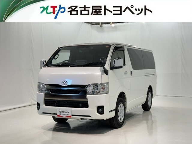 トヨタ ハイエースバン 