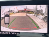 ●ガイドライン付きバックカメラ:不安な駐車もこれで安心!ガイドライン付きなので狭い箇所での駐車もラクラクです!