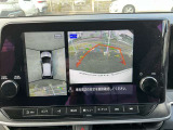 アラウンドビューモニター装備で、バックや縦列駐車の際に上から見た映像があなたをサポート!