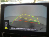 バックガイドモニターで、後方を確認しながら安心して駐車することができます。運転初心者も熟練者も必須の機能ですよ!