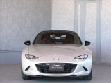 神戸マツダ神戸西インター店は、通常ディーラー+&alpha;の次世代型店舗としてROADSTER EXPERIENCE SPACEの冠を掲げ、「いつでも・誰でも・気軽に会いに行ける」ロードスターUカー専門店。