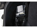もしもの時のパンク修理キット。空気バルブに薬剤を入れて電動コンプレッサで空気を送り込むだけなので危険な作業や体力が少なくてすみます。ですがあくまで応急処置の為本修理が必要です。