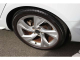 Audi純正18インチアルミホイールです。