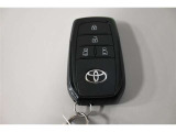 スマートキー!両手に荷物を抱えているときでも、ドアの施錠・解錠が楽々です♪