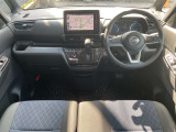 インパネ周りはこのように機能的にまとまっています。もちろんクリーニング済みで、室内もキレイです。