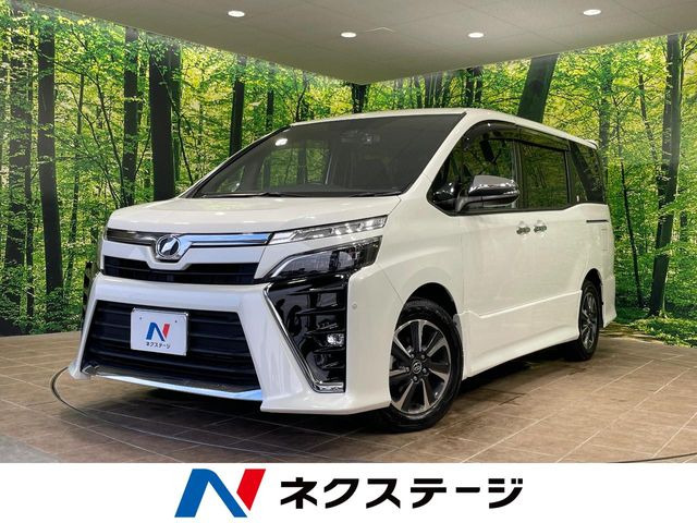 トヨタ ヴォクシー 