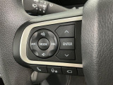【オーディオリモコンスイッチ】ステアリング左に装備!運転中、視線をそらさずに選曲・ボリューム調整が可能に!