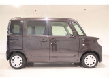 荷物の積み降ろしの作業のはかどる運転席側、スライドドア!