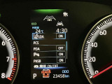 【レーンディパーチャーアラート】道路上の白線(黄線)をカメラで認識し、ドライバーがウインカー操作を行わずに車線を逸脱する可能性がある場合、ブザーとディスプレイで注意喚起サポート。