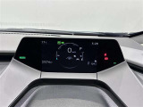 シンプルでとても見やすいメーターパネルとなっております!