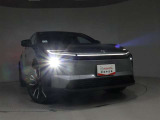 高輝度で点灯速度が速いLEDヘッドライト装備!LEDの明るい光が走行中の視界の確保をサポートして、夜のドライブがより楽しく安全に運転できます♪