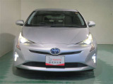 明度の高いLEDヘッドライトで、夜間の運転も安心です。