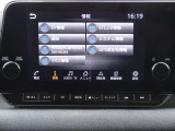 【純正9インチナビ】人気の純正ナビを装備。オーディオ機能も充実しており、Bluetooth接続すればお持ちのスマホやMP3プレイヤーの音楽を再生可能!毎日の運転がさらに楽しくなります!!