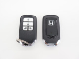 ご納車の際は、キーを2個お渡しさせていただきます。
