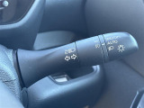 【 オートライト 】オートライトなのでライトの点け忘れを気にすることなく運転が出来ます♪//
