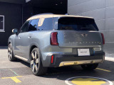 MINI正規販売店のお車は、全てのお車にMINI認定中古車の保証書が発行されます。保障約款もございますので保障内容が明確でございます。お客様にご安心してお乗り頂けますよう、全力でお客様をサポート致します。