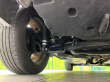 お車を安心してお乗りいただく為には、足回りの定期点検が欠かせません。サービスサポート(有償保証)では無料点検もご提供しており、安心のカーライフをお過ごしいただけるサポート体制が整っています。