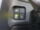 オートマチックハイビームを装備しております☆先行車や対向車のライトを認識し、ハイビームとロービームを自動で切り替える機能です!夜道の視界を確保してくれますので安心ですね♪