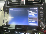 純正ディスプレイオーディオが付いています。