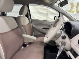見通しのよいすっきりとした視界で、誰でも運転しやすいです。運転のしやすさは疲れにくさにも繋がりますよ♪