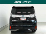 TOYOTA認定中古車とは 【1】まるごとクリーニング【2】車両検査証明書【3】ロングラン保証 この『3つの安心』をセットにした中古車のブランドになります。