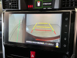 【サイドビュー】駐車時・幅寄せのアシスト!運転手の死角をカバーし、正確で安全な駐車が可能です!