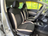 ドライバーによって運転しやすいポジションは異なり、あの車はどうなのか不安なこともありますよね。気になるお車は店頭で乗り込んでご確認いただけます♪