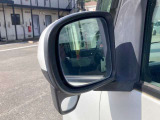 24時間レッカー対応いたします。ご購入後のアフターフォローもお任せください。車のトラブルの際は迷わずお電話ください。