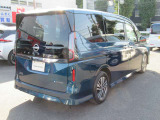 セレナ 1.4 e-POWER ハイウェイスターV 