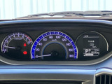 視認性の高いメーター類は、運転に必要な情報を的確にドライバーへ伝えます。運転に集中できる環境が整っています。