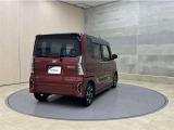 お車をご購入時のみご入会頂ける「メンテナンスパスポートUプラン」がございます。定期点検と次回車検整備費用を前払い頂くことでお得に整備をお受け頂けます。