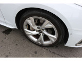 Audi純正18インチアルミホイールです。