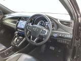 見通しのよいすっきりとした視界で、誰でも運転しやすいです。運転のしやすさは疲れにくさにも繋がりますよ♪