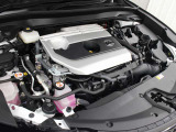 M20A-FXS型 2.0L 直4 DOHCエンジンと 交流同期電動機のハイブリッドシステム搭載、駆動形式はFFです。