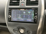 FM・AMやBluetoothなど、利用できる音源が一覧で表示され、選びたい項目を画面から確認できます。音楽やラジオを楽しみたい時にも、メニューを見ながら操作しやすい仕様です。