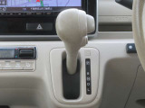 シフトの画像です!中古車は一点限りの商品ですので、気になったその時が買い時です!