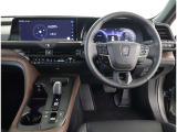 クラウンクロスオーバー 2.5 G アドバンスト レザー パッケージ E-Four 4WD 