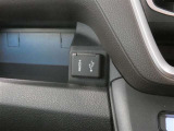 USB、HDMIソケットです。