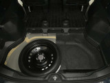 スペアタイヤ付きです!車に常時装備することで、もしもの時の備えとしてすごく安心です♪