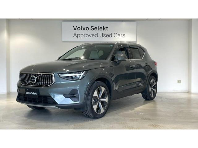 XC40 ウルトラ B4 AWD 4WD