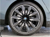 ★全国納車可能!★15年連続BMW販売台数全国TOPの信頼と実績!★お勧めの1台!早い者勝ちです!★詳細はBPS六甲アイランド店【フリーダイヤル:0078-6002-404284】迄お気軽に♪★
